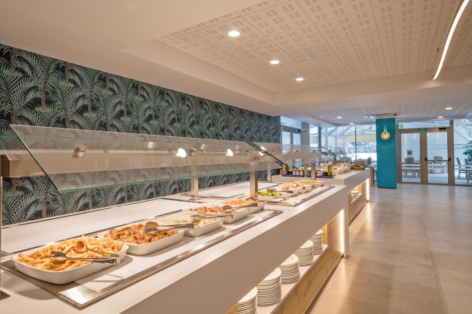 Hotel Best Mediterraneo ซาลอว์ ภายนอก รูปภาพ